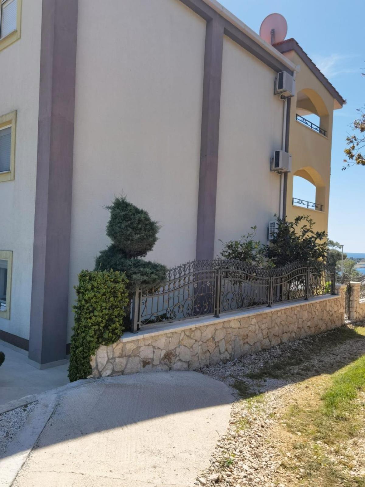 Apartments Annie Rogoznica  Exterior foto