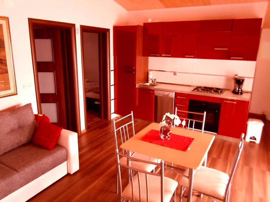 Apartments Annie Rogoznica  Quarto foto